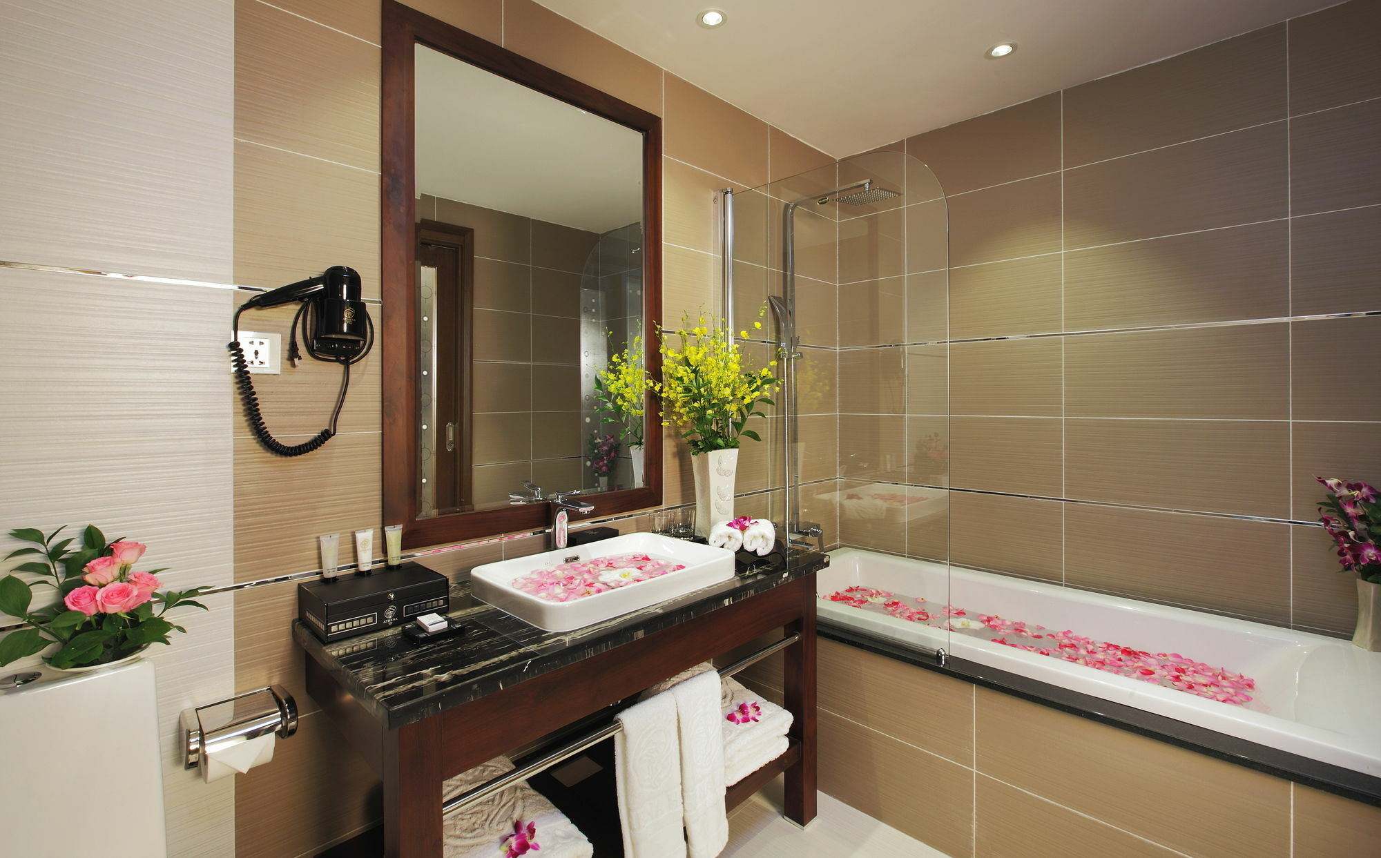 Athena Hotel Ho Chi Minh-stad Buitenkant foto